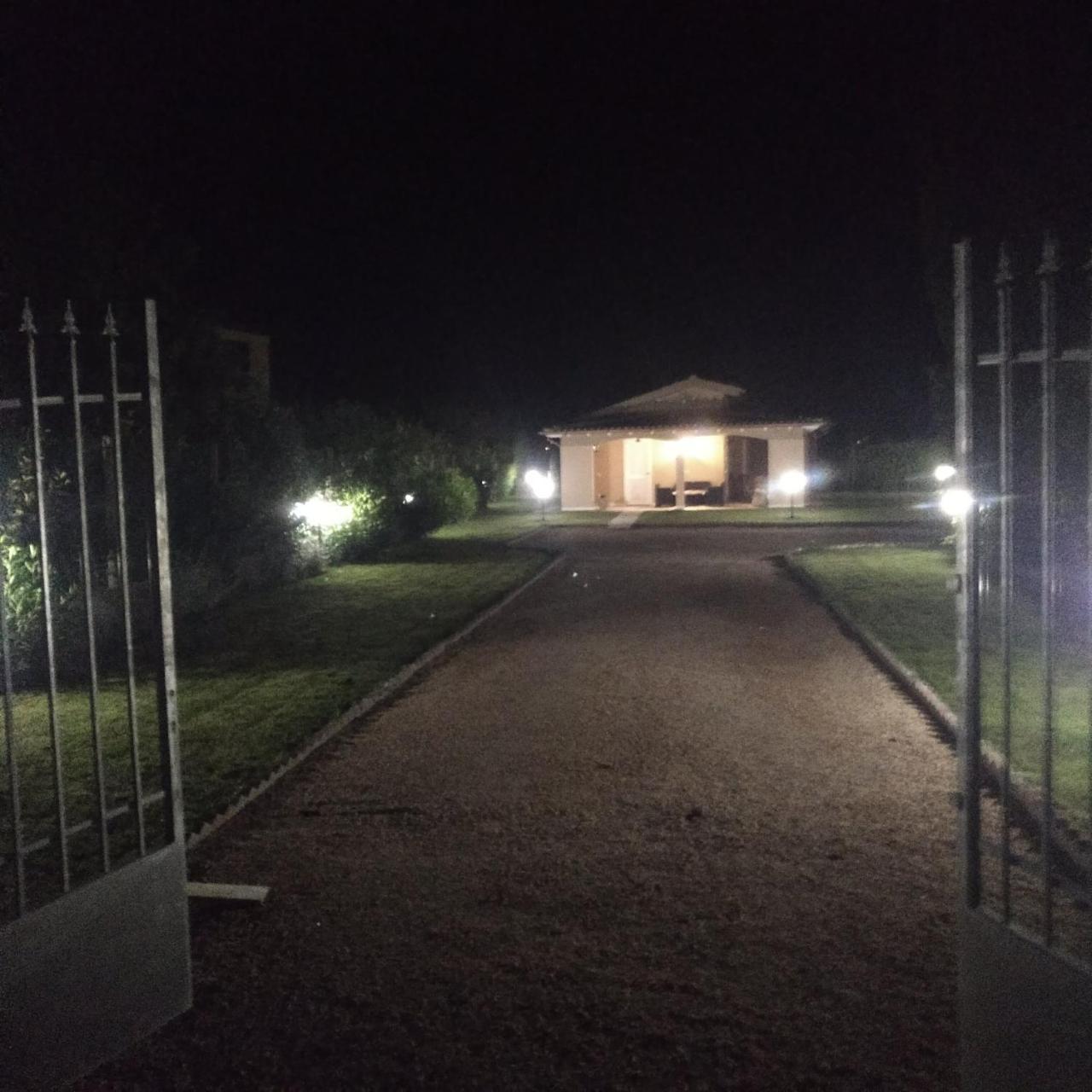 Oca Bianca Villa Pescia Romana Exterior photo